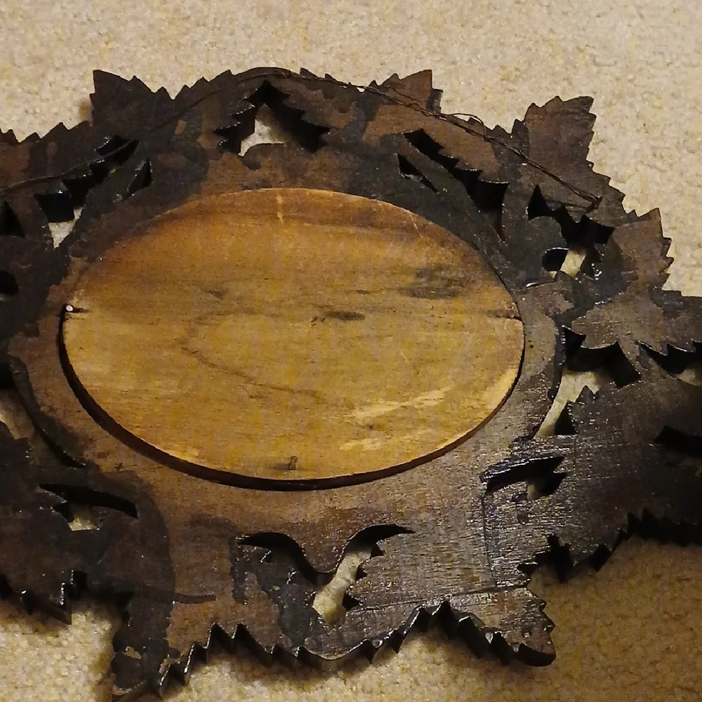 Vintage Leaf Design Wall Mirror